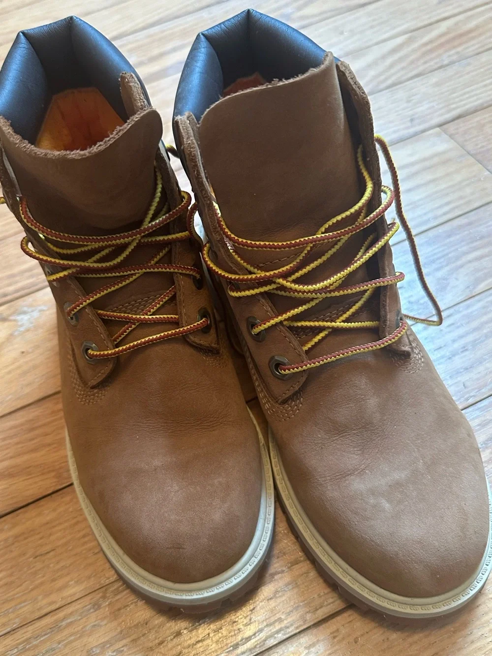 Timberland Premium 6-Inch Waterproof Boots Wheat Junior Size 4 Big Kids